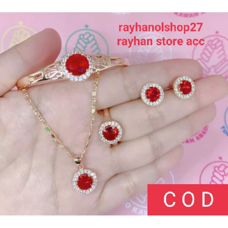 SET Perhiasan titanium wanita motif batu permata Giok merah delima tersedia warna gold dan silver fashion wanita motif pilihan