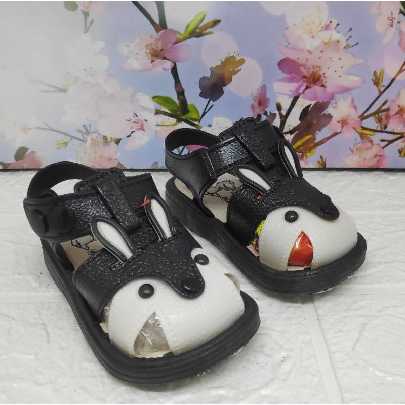 SANDAL ANAK TALI JELLY IMPORT 25-30 buat anak kesayangan kita dengan motif kelinci