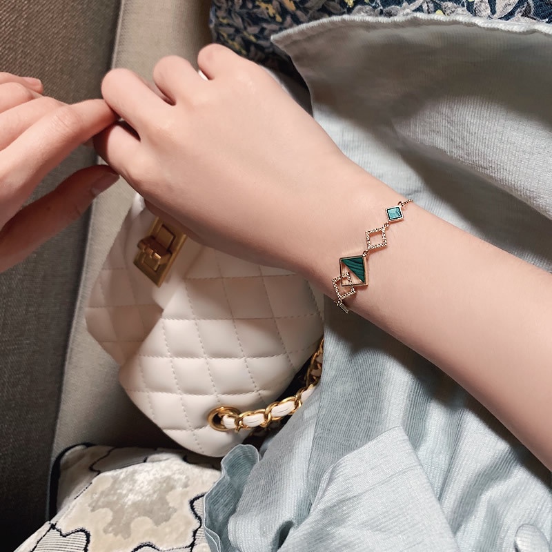 Gelang Tangan Retro Gaya Korea Bentuk Geometri Untuk Wanita