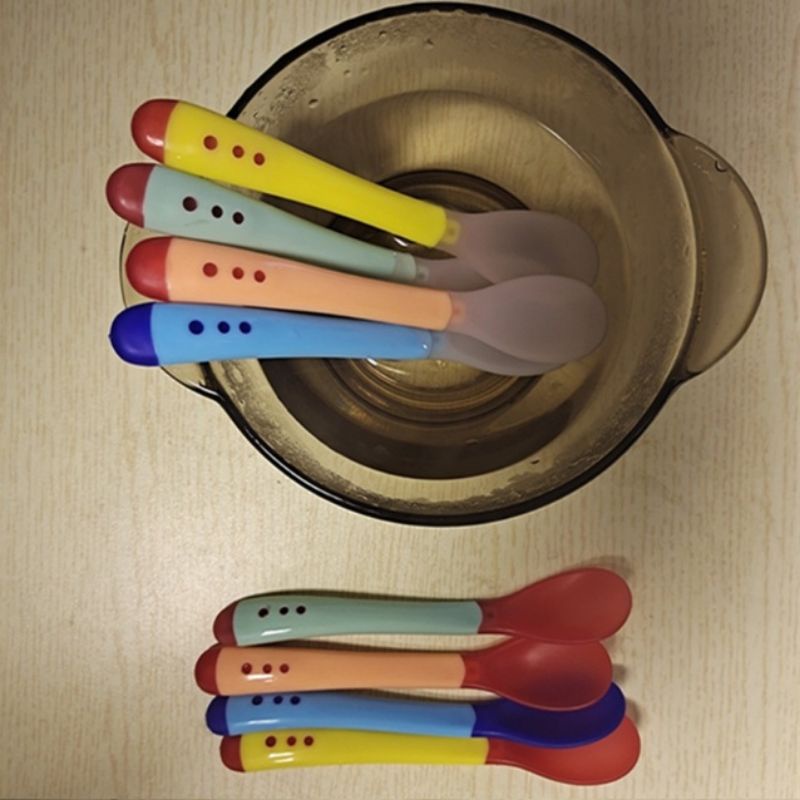 Sendok Makan Bayi Sensor Suhu Panas Sendok Garpu Bayi Silikon MS88