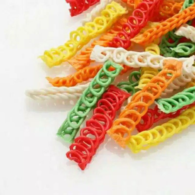 

1kg - kerupuk mentah kepang pelangi