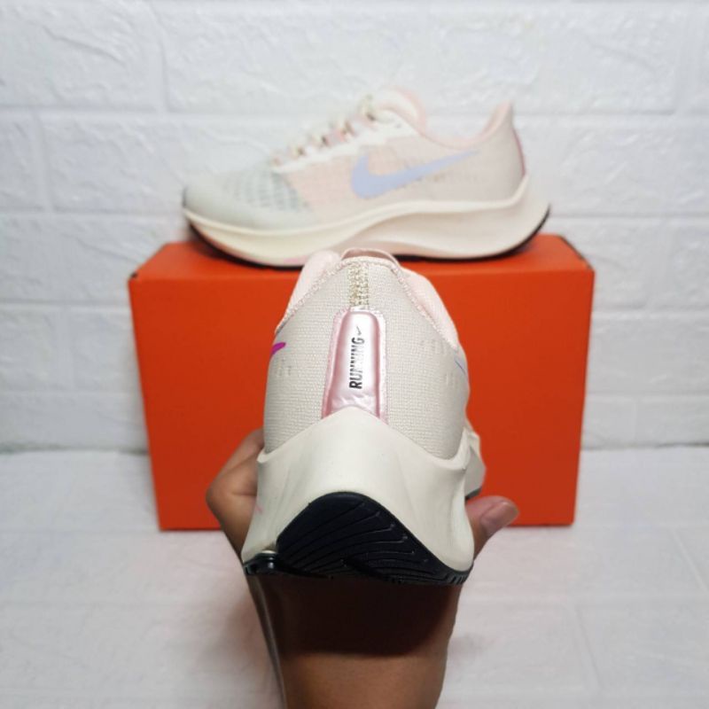 Nike Air Zoom Pegasus 37 &quot;Pale Ivory&quot;