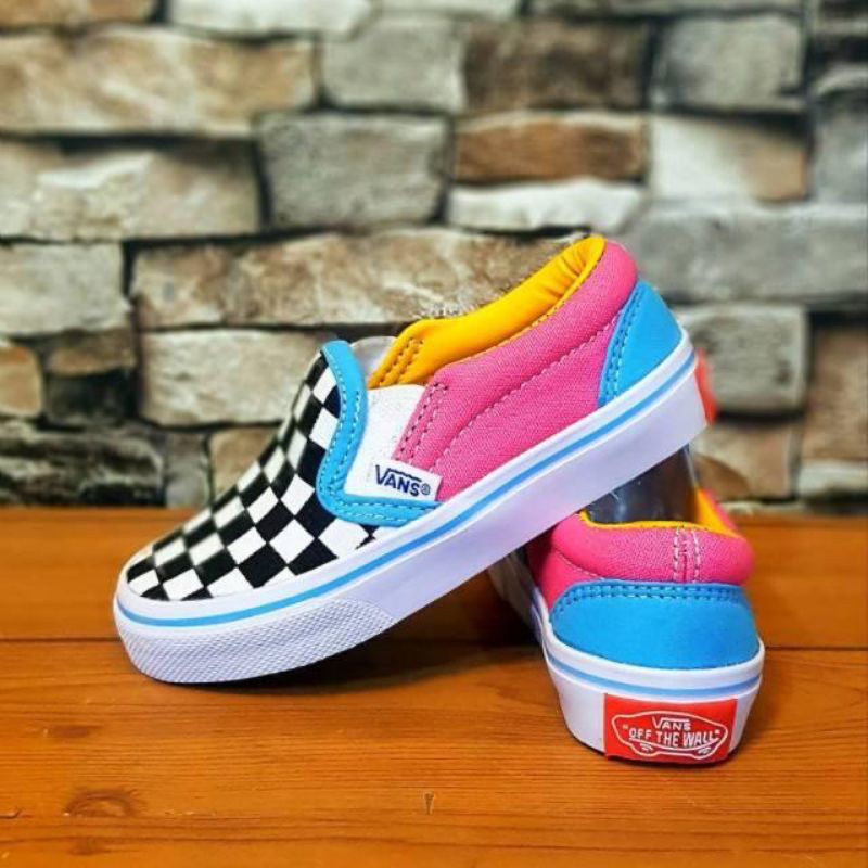 Sepatu Vans Catur Slip On