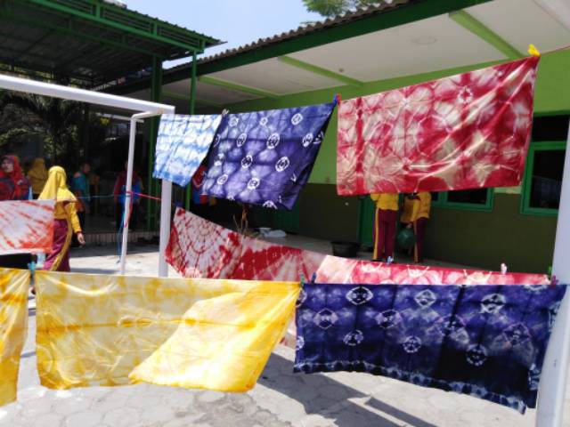 Kain mori batik sanforis polos harga per 0.5meter ikat celup tie dye shibori