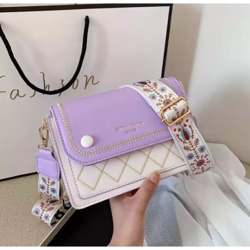 TERBARU  TAS SELEMPANG WANITA KEKINIAN | TAS WANITA KEKINIAN