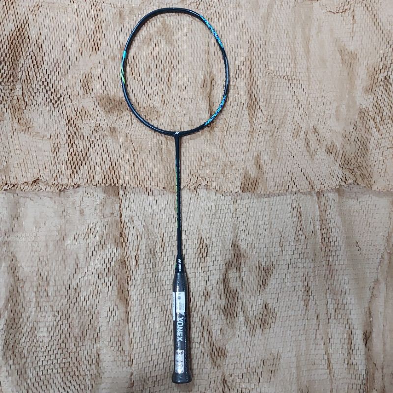 Raket Badminton Yonex Astrox 22LT