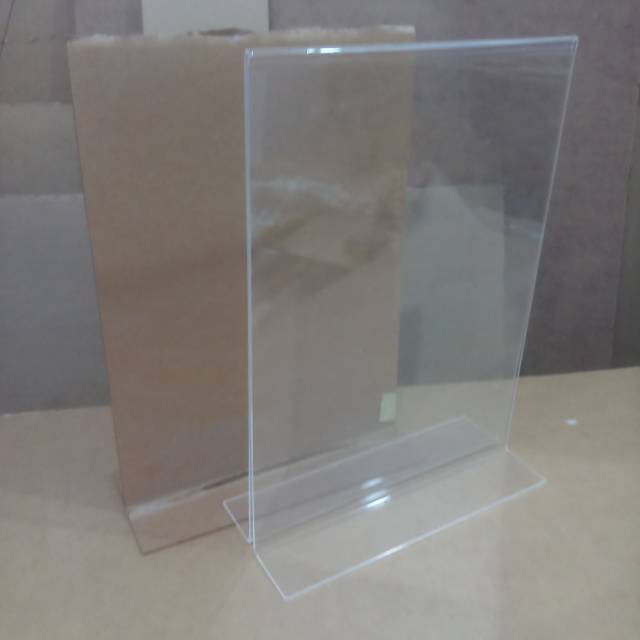 

Tent Card Akrilik model T uk. A6