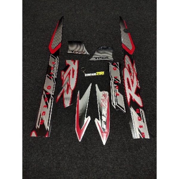 striping sticker grapic list body yamaha f1zr fizr 2001 silver hitam striping f1zr silver hitam