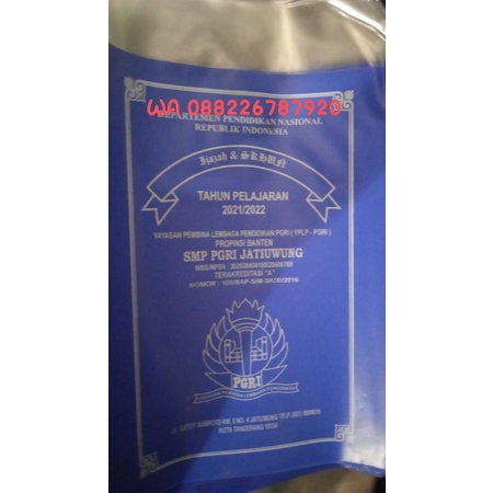

Kantong Ijazah Sekolah