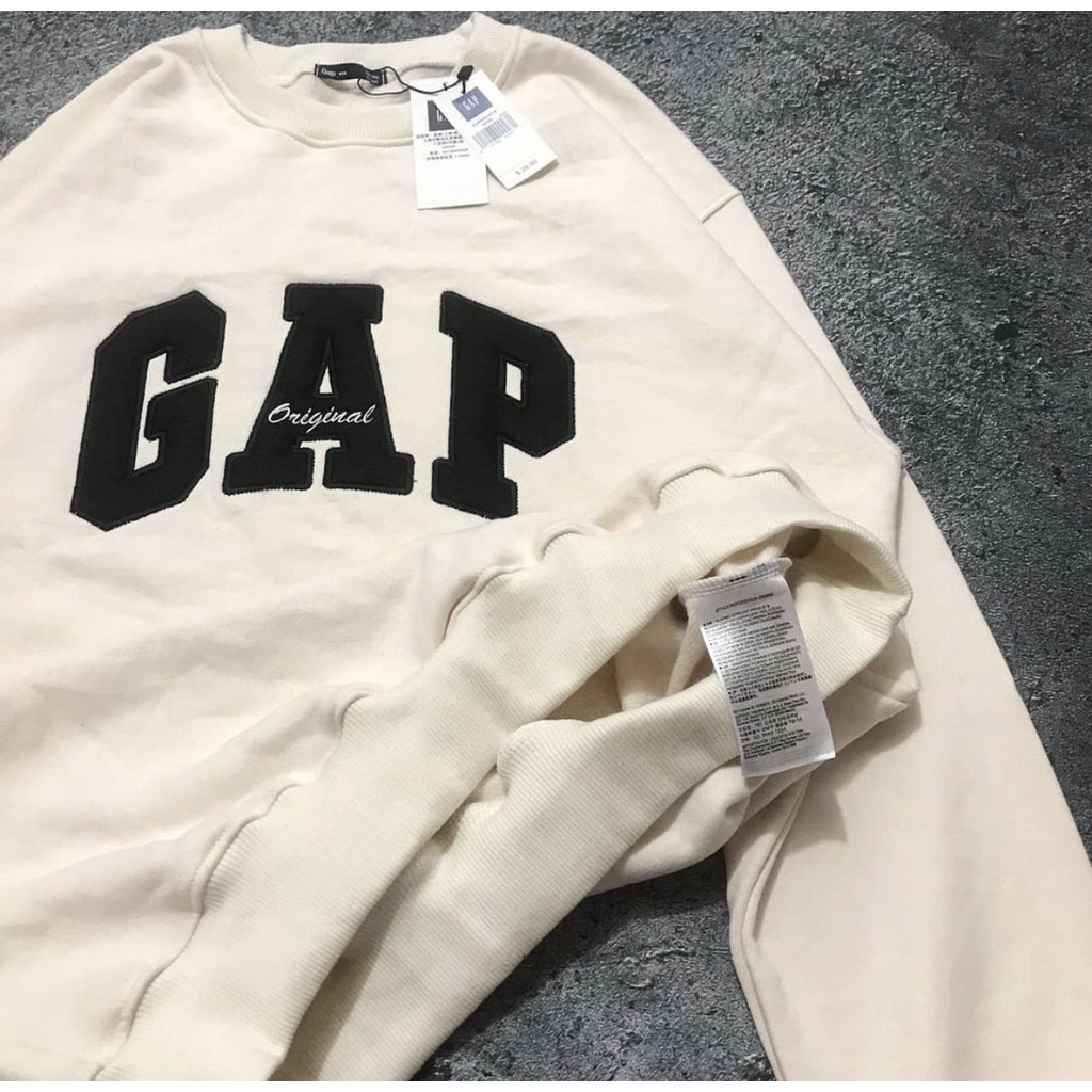 SWEATER GAP - CREAM / JAKET GAP / CREWNECK GAP