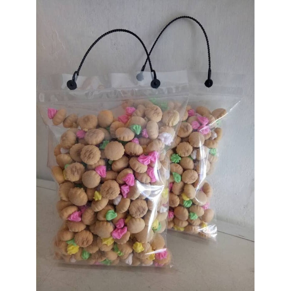 

GEMROSE /KUE MONAS / KUE JADUL / BISKUIT GULA