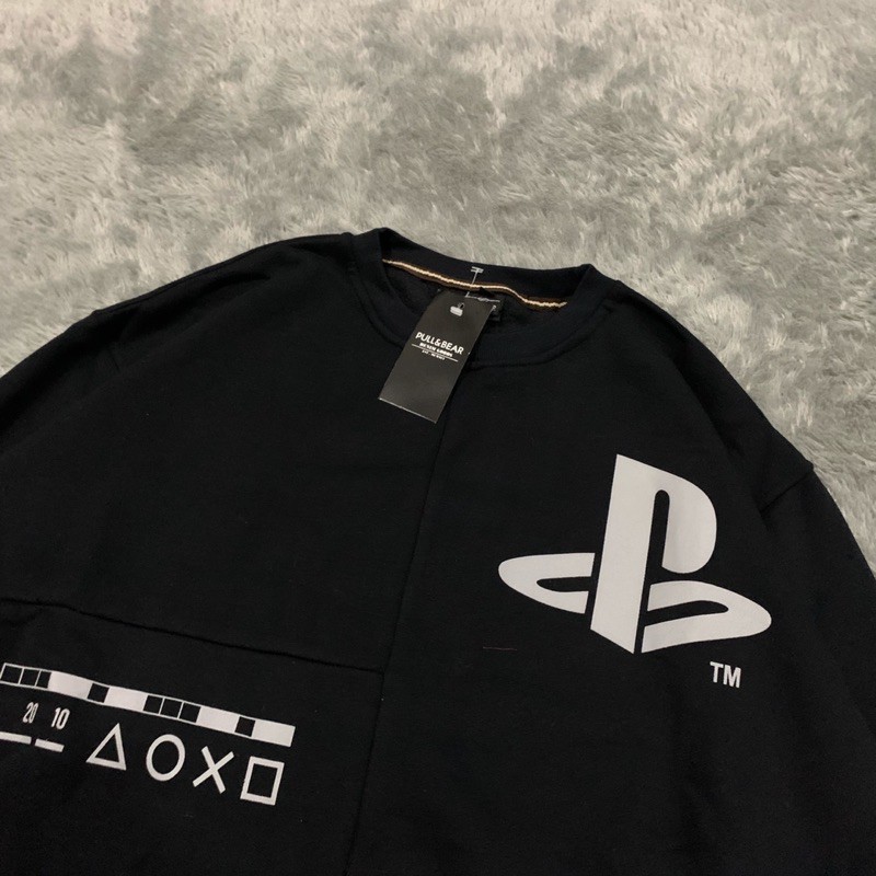 Sweater Crewneck Pull&amp;Bear Playstation Japan Fulltag &amp; Lebel