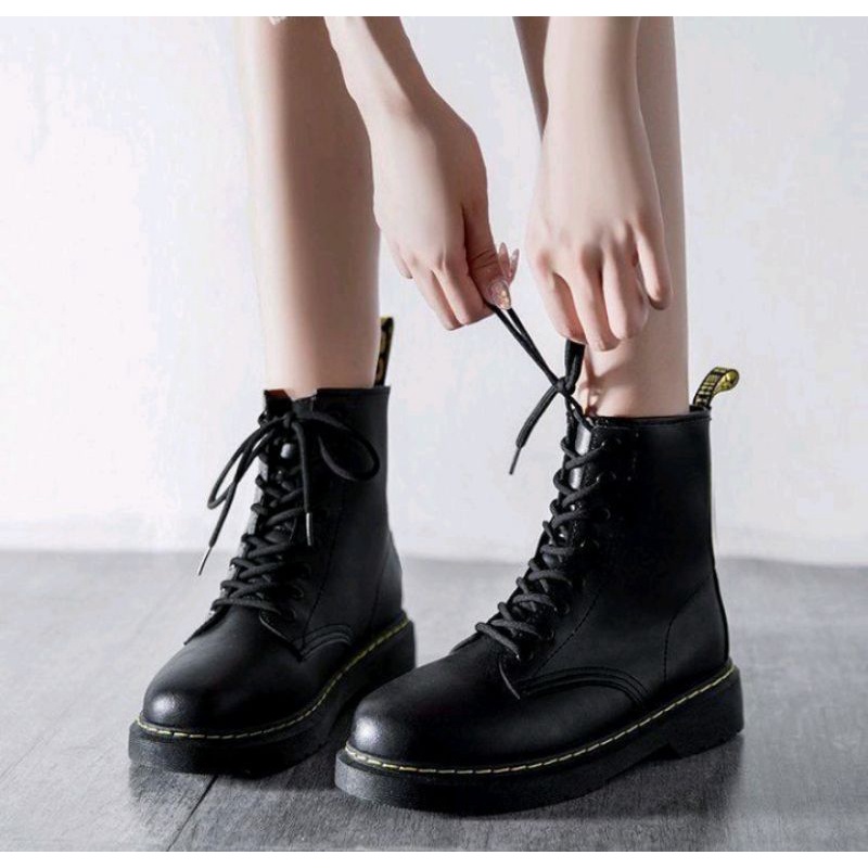 sepatu dokmart boots wanita sepatu martens sepatu boots terlaris