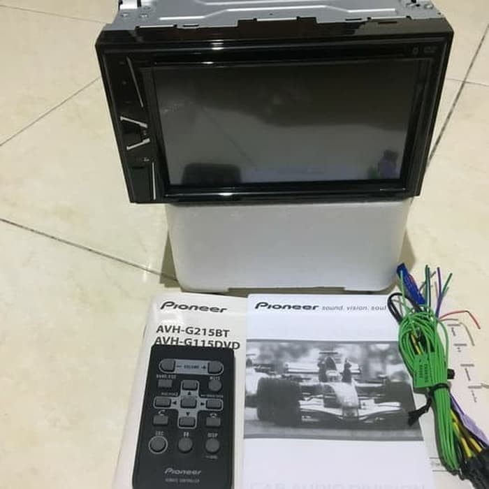 Tv mobil tape pioneer AVH-G 215 BT