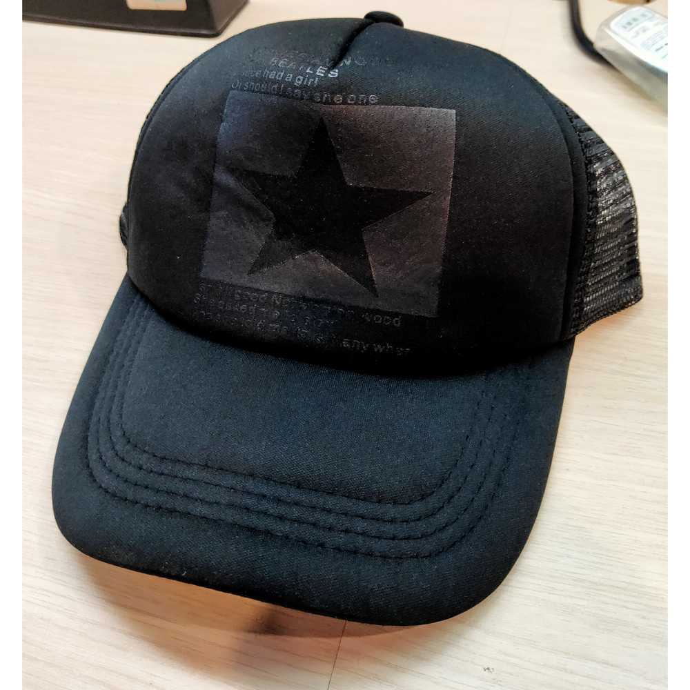 Topi Trucker Baseball Star Quick Drying Mesh / Topi Jaring Trucker Basebal Baseball Bassebal Basseball Pria Cowo Cowok Laki Laki Wanita Remaja Dewasa Polos Distro  Motif Keren Bintang Casual Kekinian Sport Lari Olahraga Original Import Hitam Melengkung