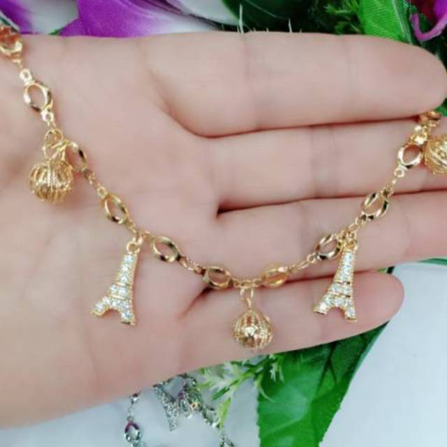 Gelang Tangan Paris