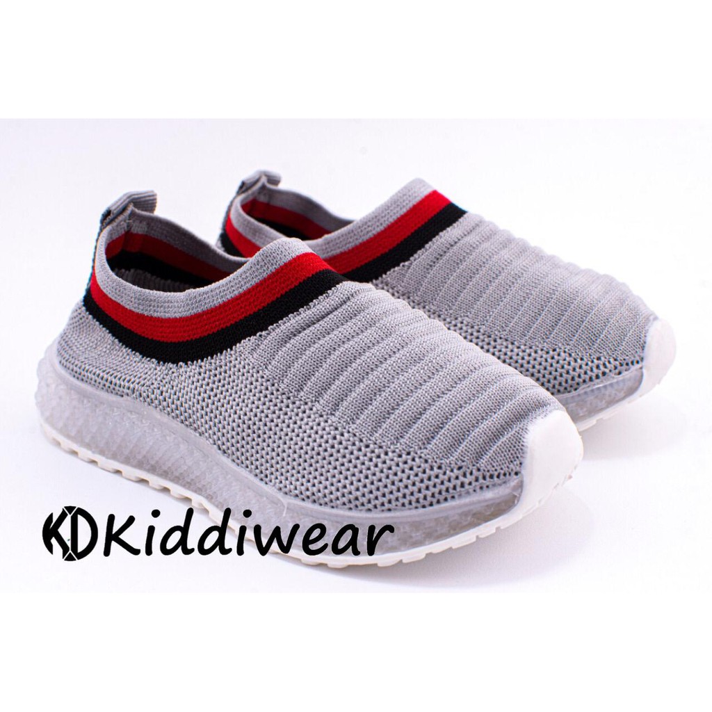 (Kiddiwear) Sepatu led anak MBK04