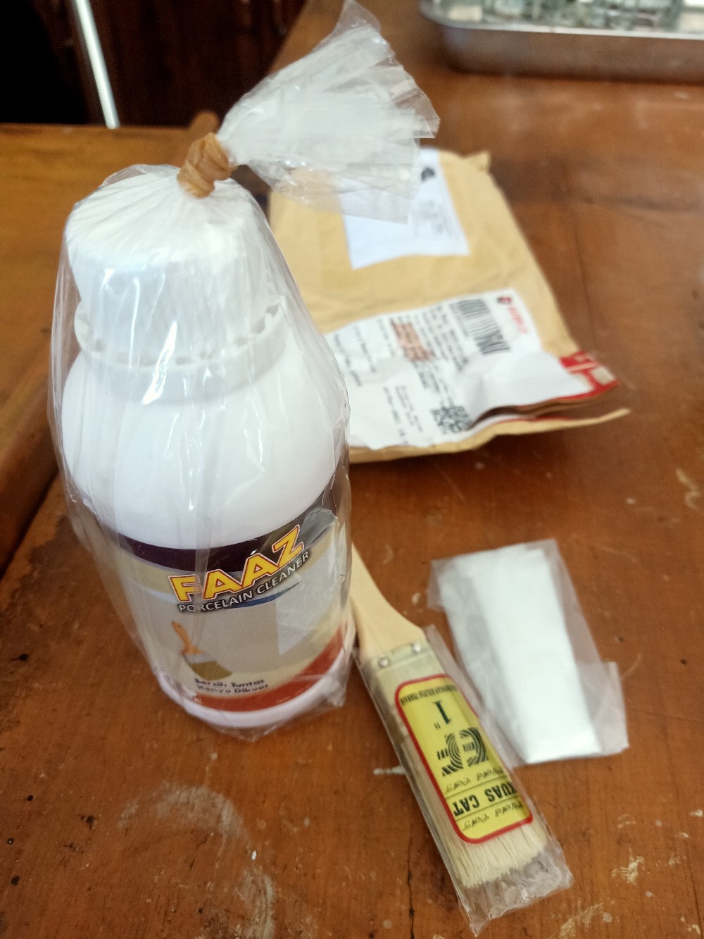 Pembersih Kerak Keramik Kamar Mandi Toilet Wc Faaz Porcelain Cleaner 250ml 500ml 1000ml Original