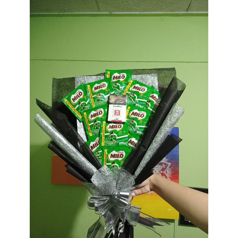 BUKET SNACK/BUKET WISUDA/HADIAH WISUDA UNTUK COWOK