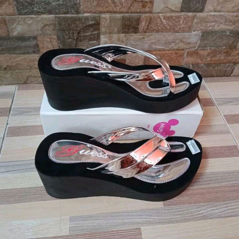 Sandal Wedges Kilau Manohara 2