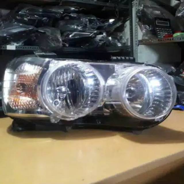 Headlamp chevrolet aveo