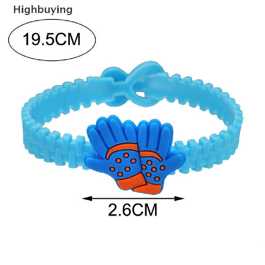 Hbid 5Pcs / Set Gelang Tangan Motif Kartun Piala Dunia / Sepak Bola Bahan PVC Untuk Anak