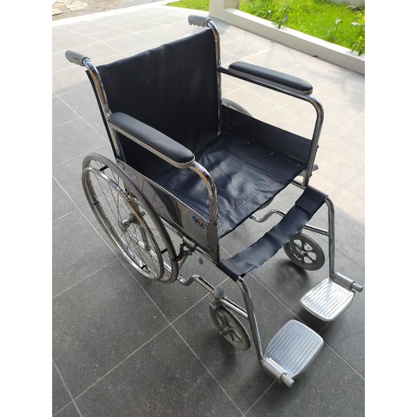 Kursi Roda GEA - Kursi Roda Lipat Medis Wheelchair Velg Racing - Kursi Roda Bekas
