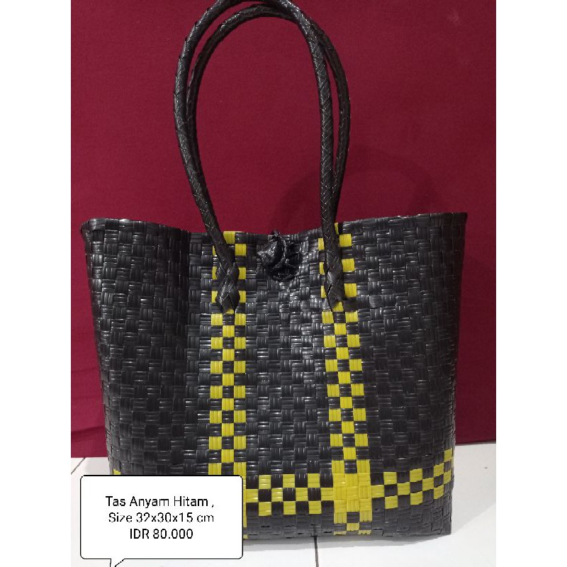 Tas Anyam Plastik Hitam Strip Kuning
