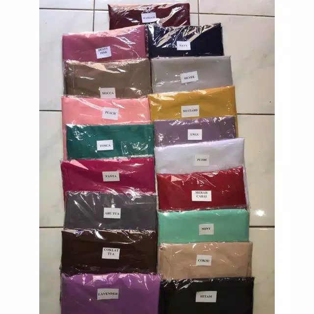 Alny Hijab - Jilbab/hijab segiempat wolfis 130x130/ square wolfis polos/ segi empat syar'i