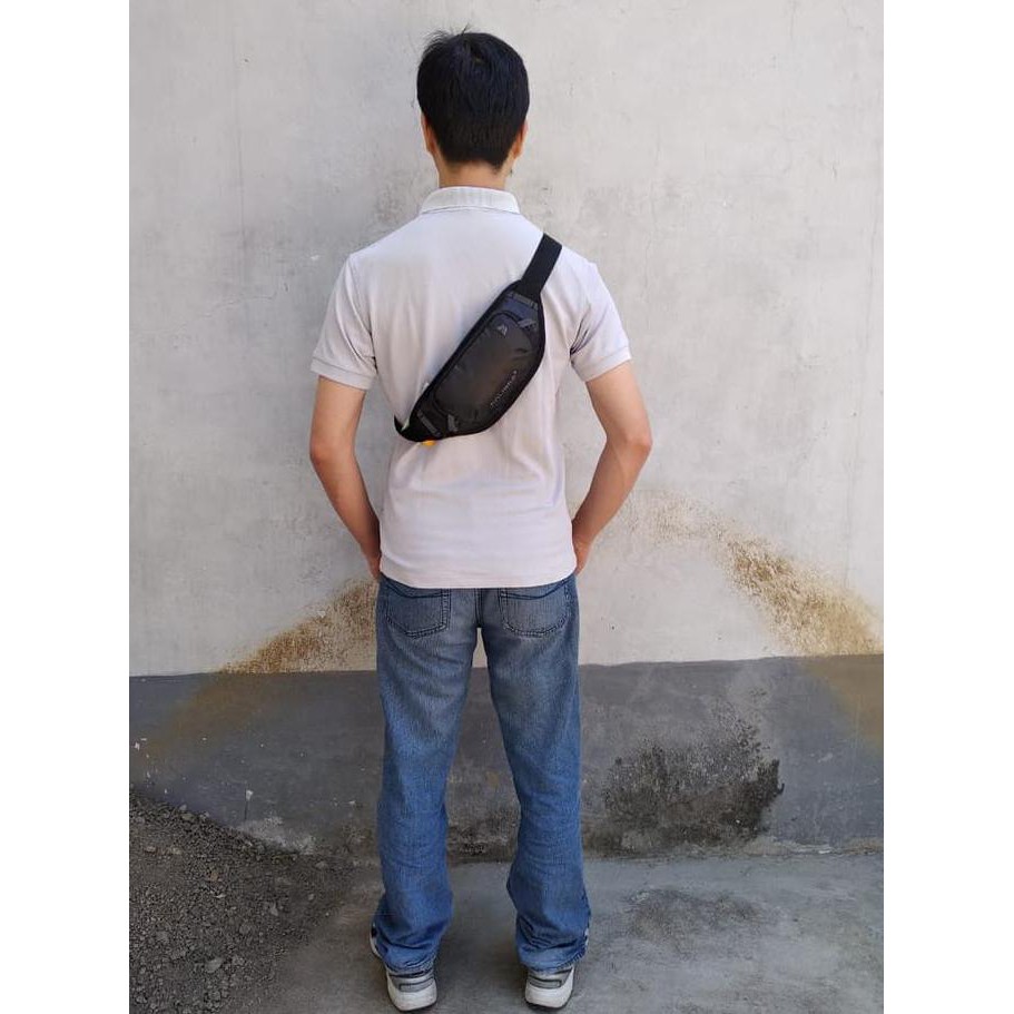 Tas Pinggang Selempang Waistbag Pria Ori KALIBRE 920614000 Hitam
