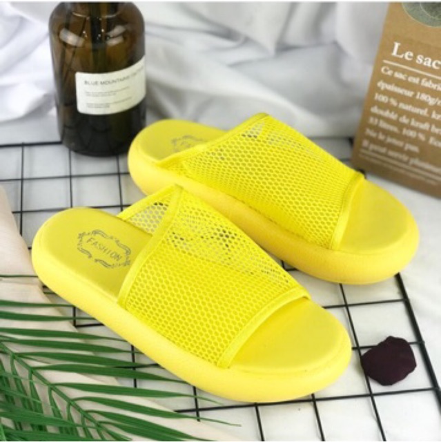 SANDAL R201