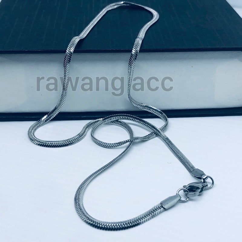 kalung titanium silver belut pria dan wanita anti karat selamanya