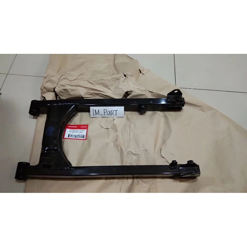 52100 KEH 600 Swing Arm Fork Belakang Megapro 2006 2009 Primus Hitam Shopee Indonesia