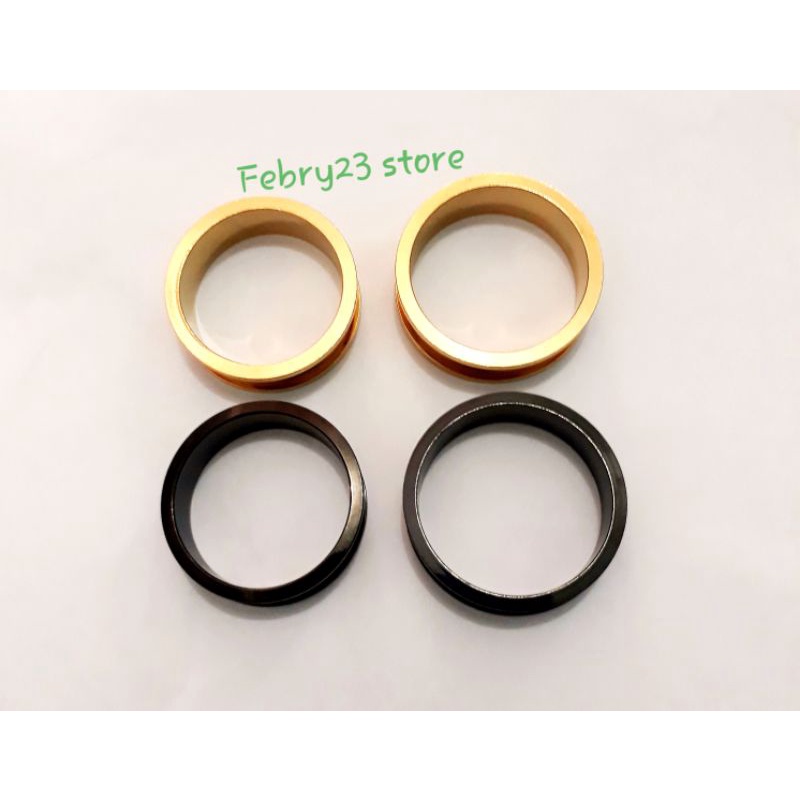 1 Pcs Anting Piercing Titanium Plug Gold & Black Pria & Wanita Anting Earplug Kuning Emas & Hitam