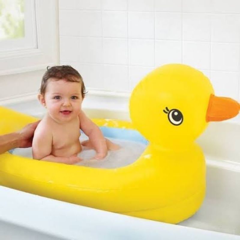 Munchkin Bath Tub.Kolam tiup mandi karakter