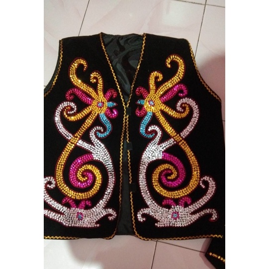 ROMPI DAYAK LAKI-LAKI DEWASA