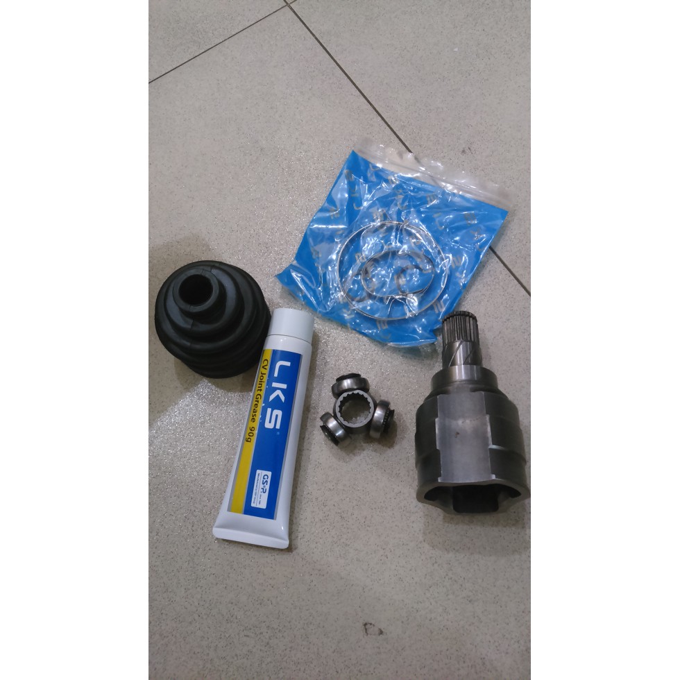 Cv joint/ As tarik dalam charade classy