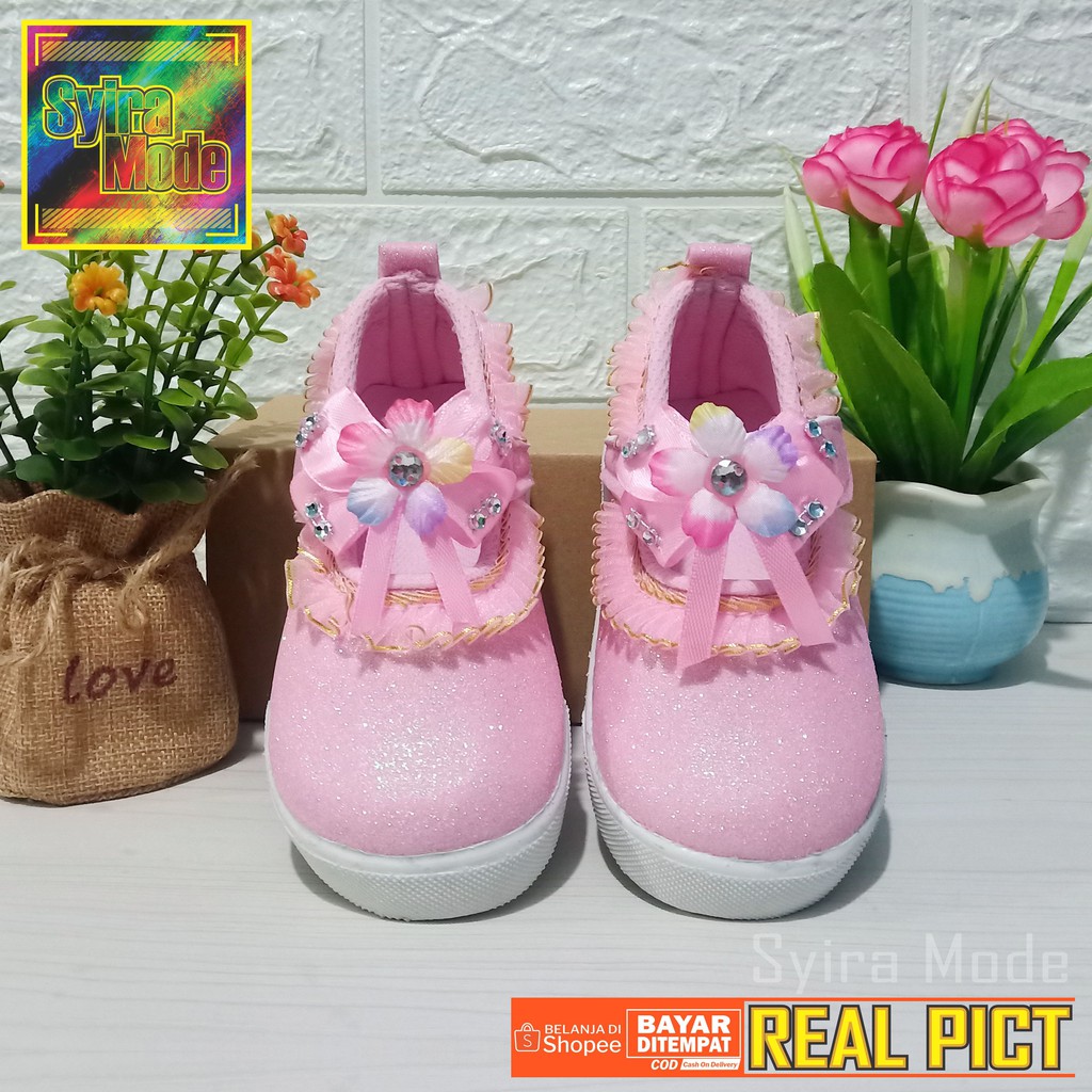 Sepatu Anak Perempuan / Sepatu Anak Usia 1 - 3 Tahun / Sepatu Slip-On Bling-Bling (Pita)