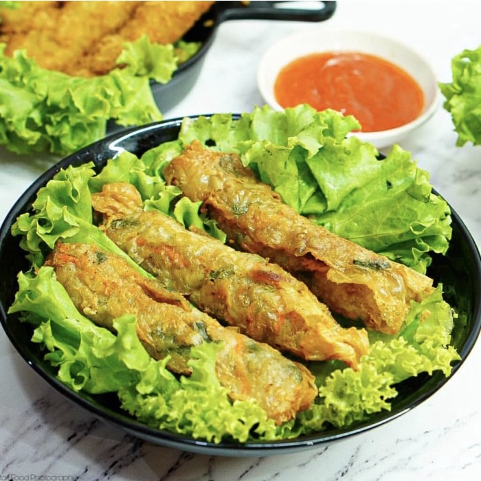 

Crab Beancurd Skin Roll / Kepiting Gulung Kulit Kembang Tahu isi 10