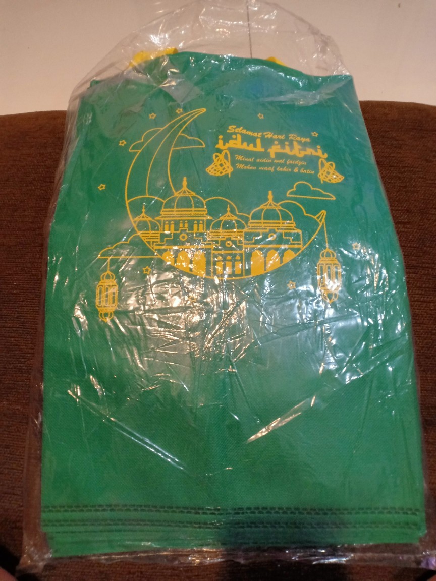 Grosir Tasbox Uk 25x25 Polos