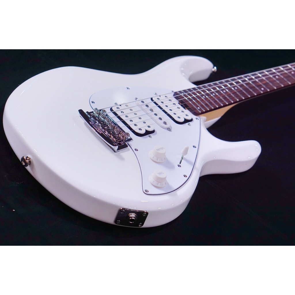 Ernie Ball Music Man Silhouette HSH Trem - White, Maple Fingerboard G99196