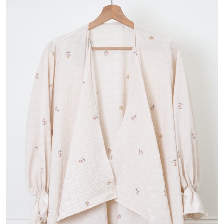 Winter Rose Outer Jumbo / Outer Jumbo / Outer Premium crinkle / outer motif-2