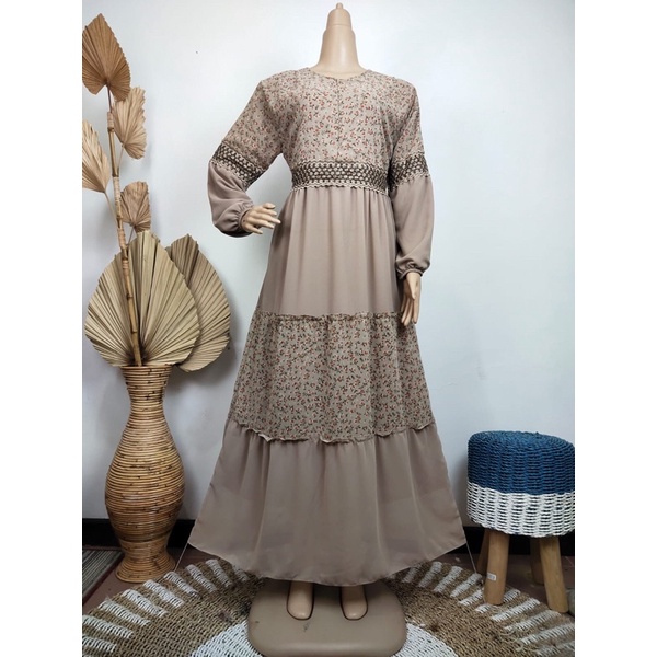 Gamis bunga kecil