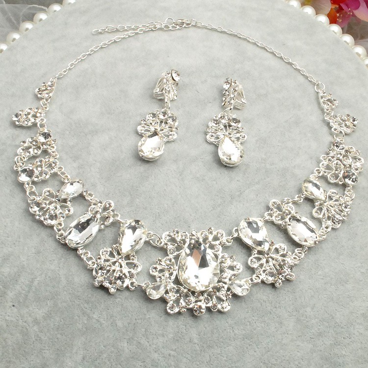 [STOCK TERBATAS] KALUNG PENGANTIN ANTING WEDDING NECKLACE MODERN SILVER KAP024