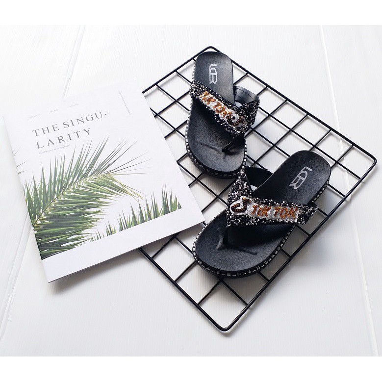 BB PUFFY import sandal BLING-BLING TOKTOK Sandal Wanita Murah Casual