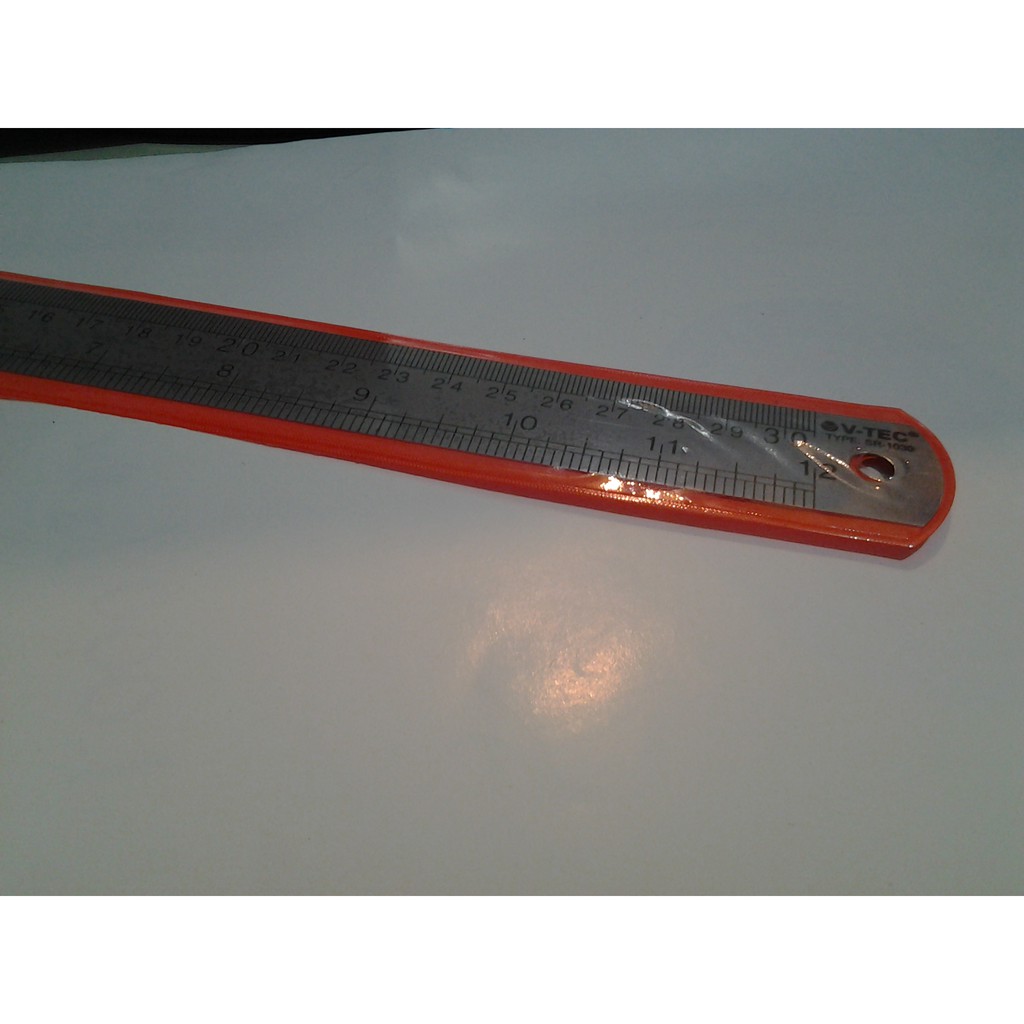 

Penggaris besi 30 cm VTEC