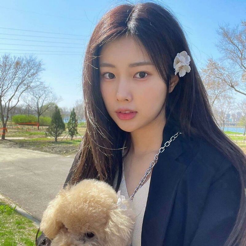 booked pob hyewon