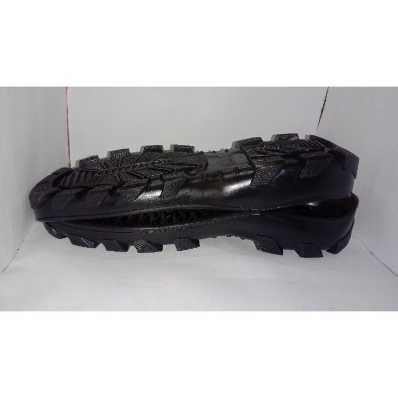 Bawahan sepatu safety kode Helo || Outsole sepatu safety