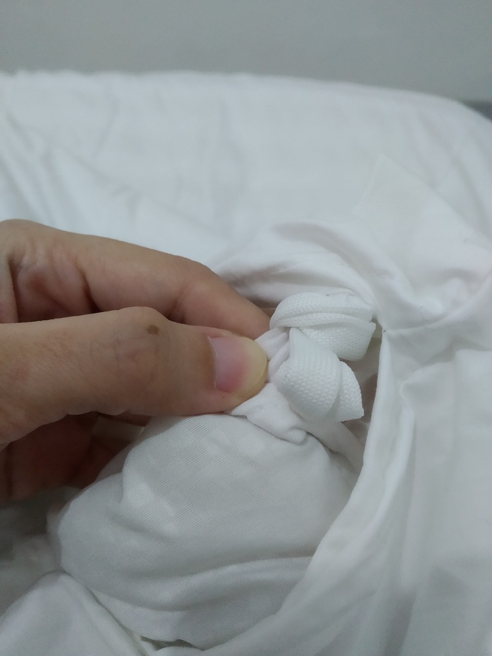 Duvet Cover / Quilt Cover / Sarung Selimut Size Single / Queen / King Size - Hotel Collection -