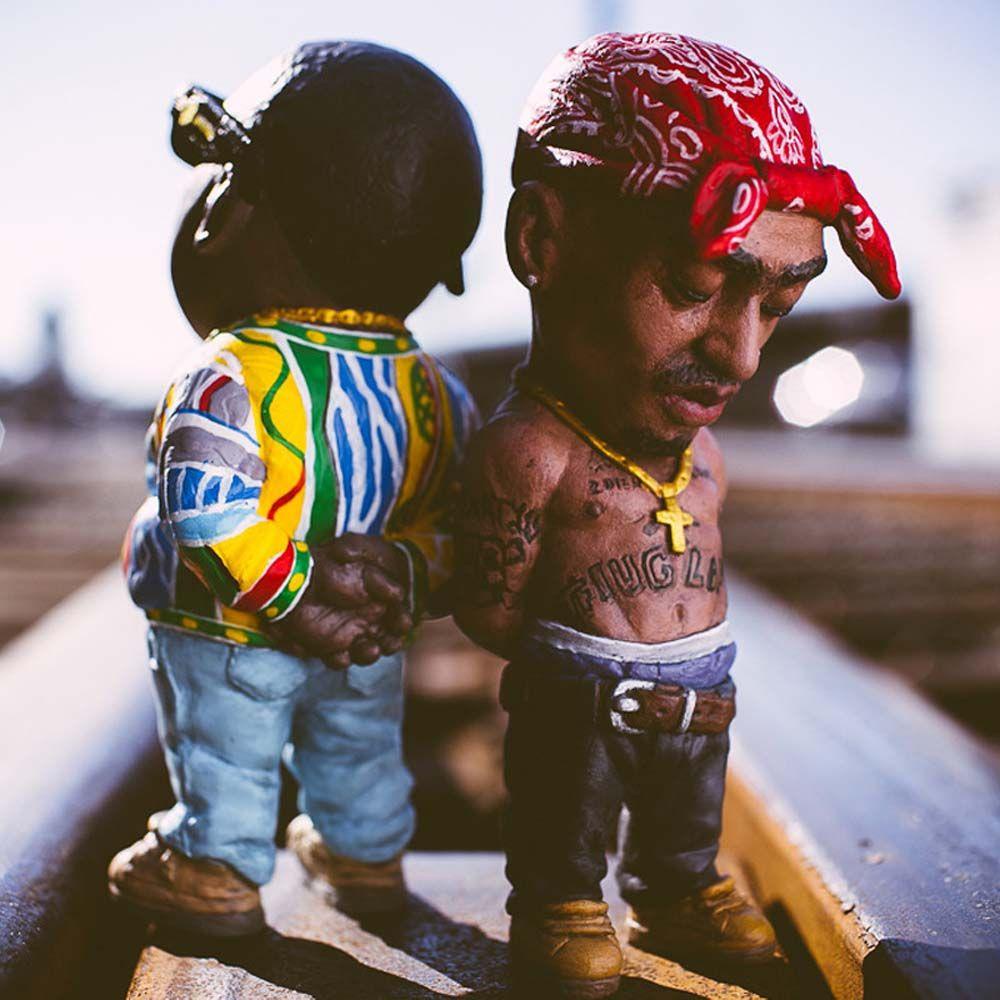 Agustin 2pac Tupac Figure Miniatur Model Kartun Figuals Dekorasi Desktop Model Mainan Aksesoris Interior Mobil Car Ornament